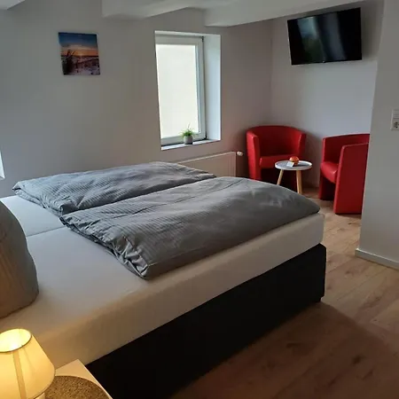 Doppelzimmer *